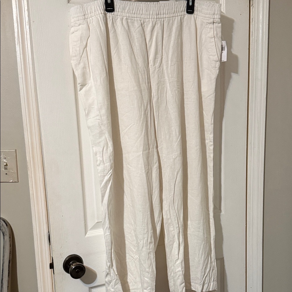 Old Navy High-Rise White Pants
